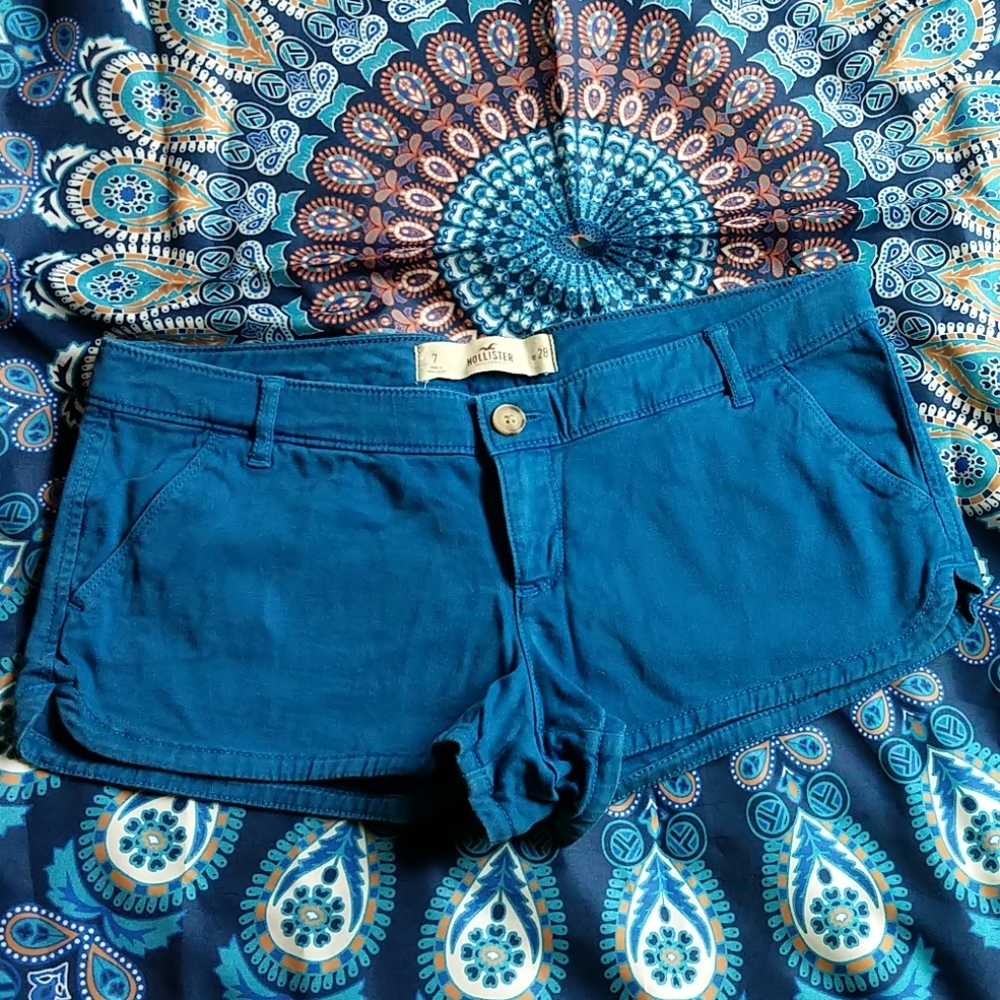 Hollister shorts size 7